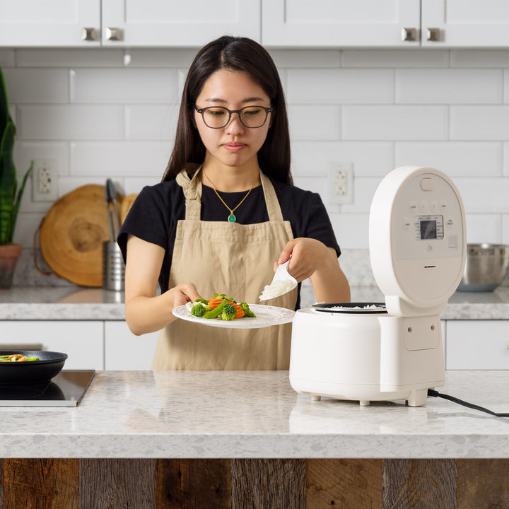 Premium Rice Cooker - IRIS USA