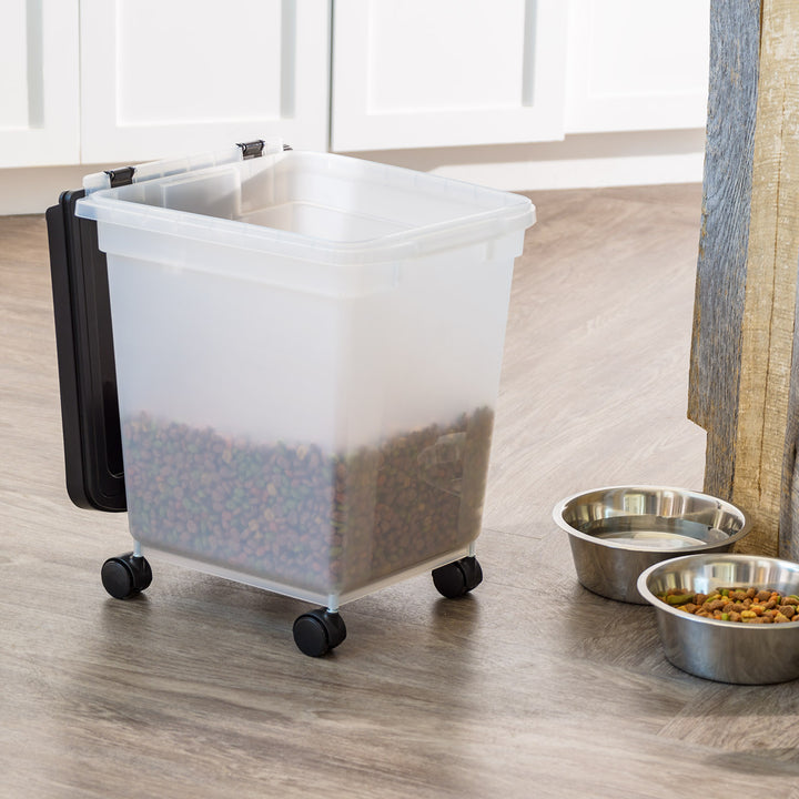 32.5 Quart WeatherPro® Airtight Pet Food Container, Black Lid