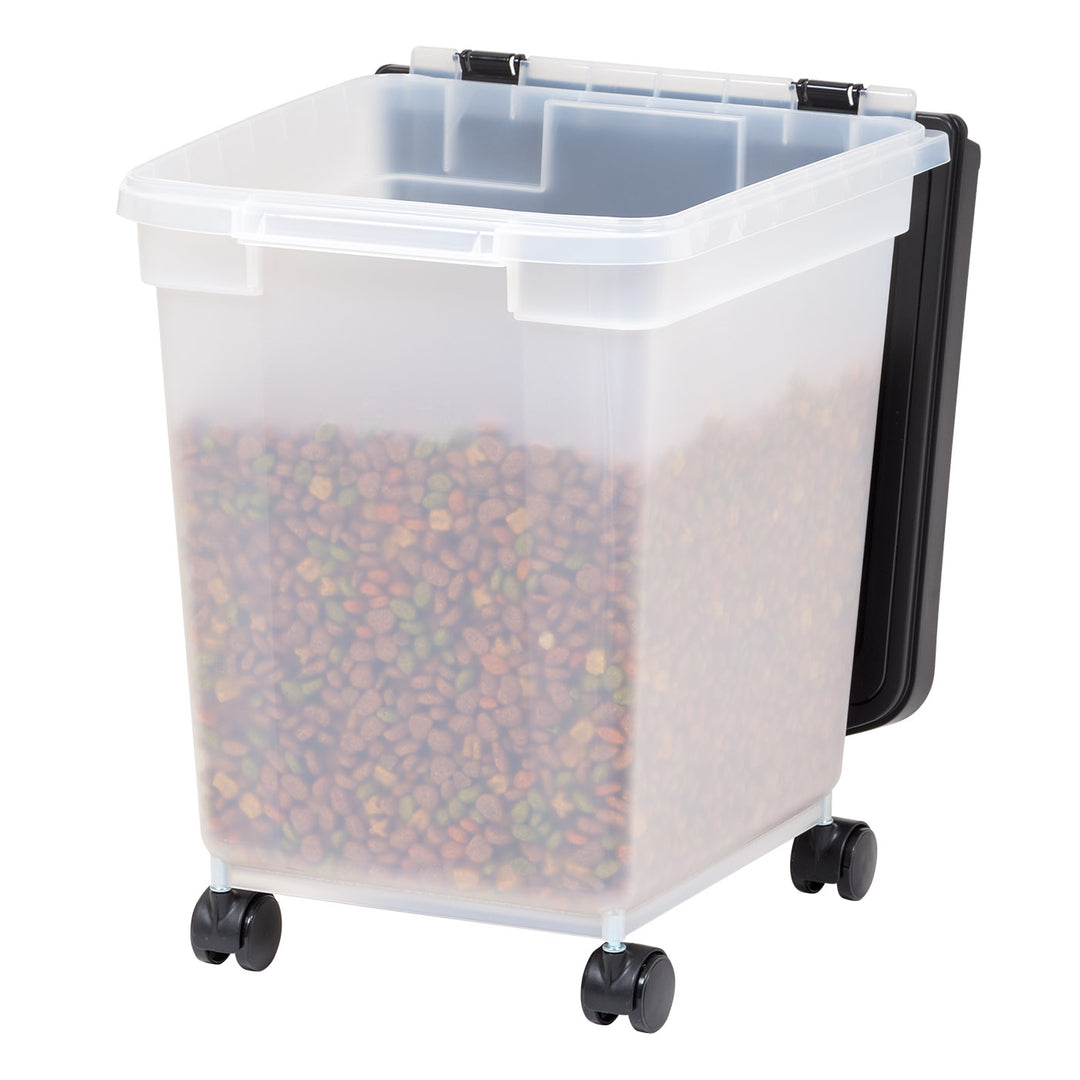 32.5 Quart WeatherPro® Airtight Pet Food Container, Black Lid