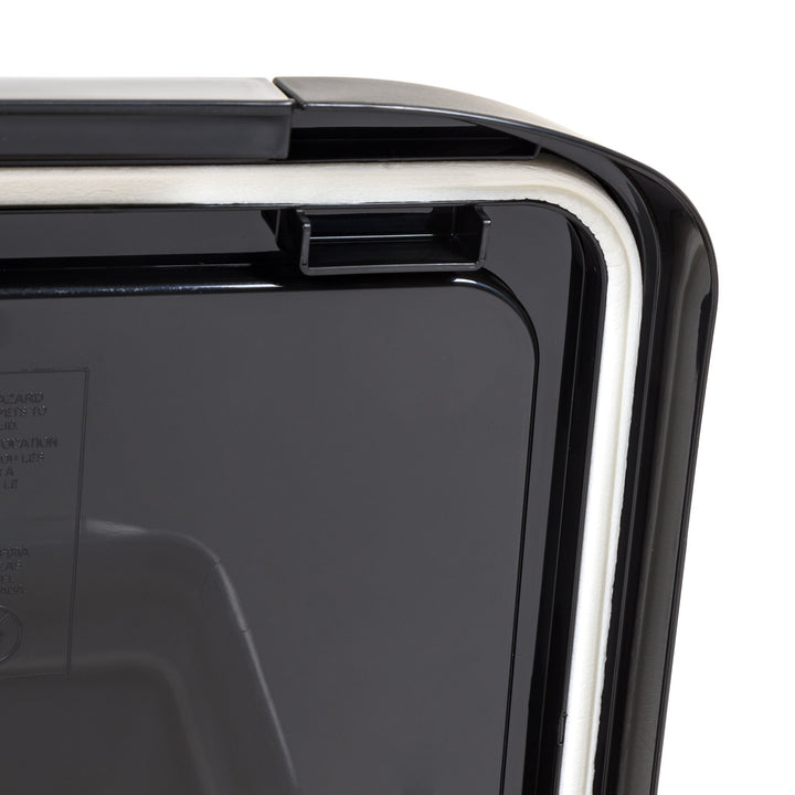 32.5 Quart WeatherPro® Airtight Pet Food Container, Black Lid