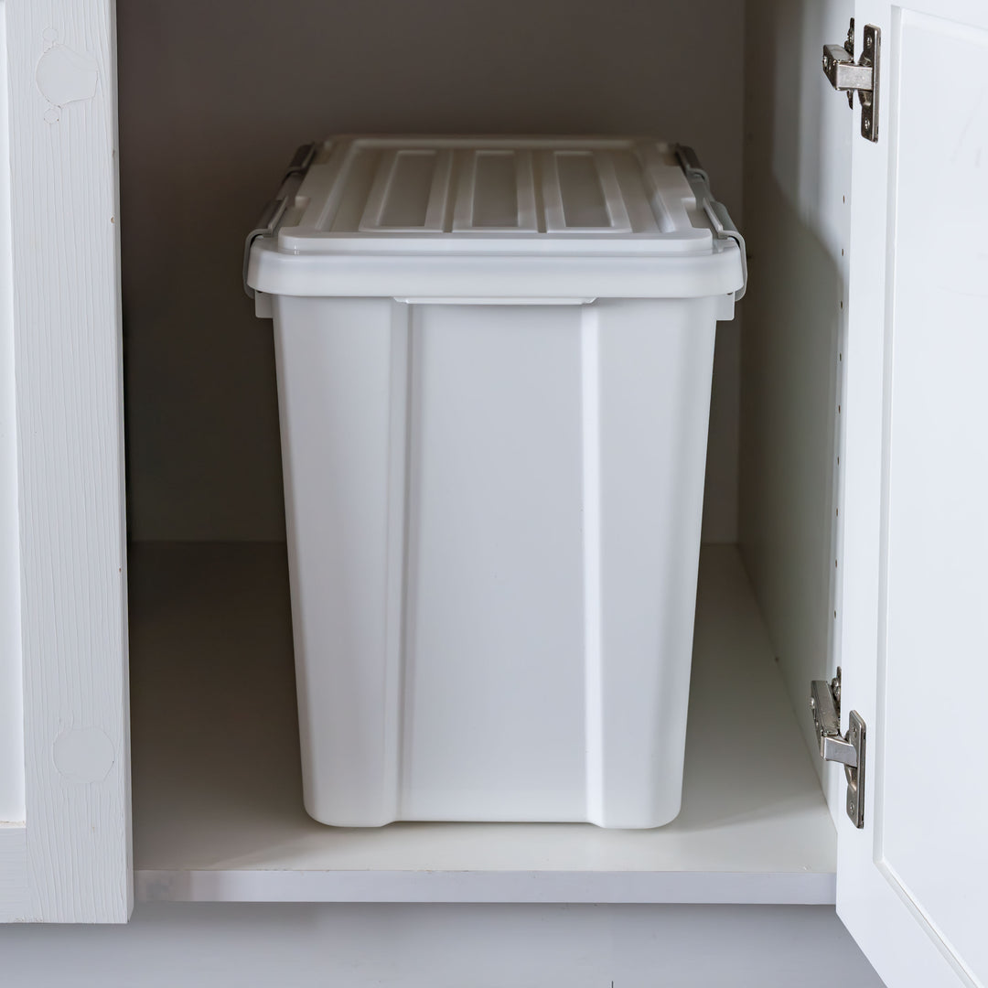 Stackable Dog Food Storage Container with 2 Cup Scoop, Fits up to 30 lbs