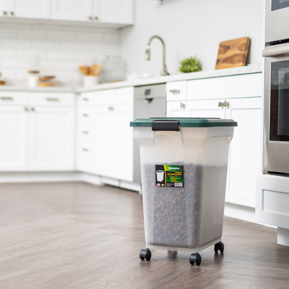 Remington Airtight Pet Food Container - 55 QT - IRIS USA