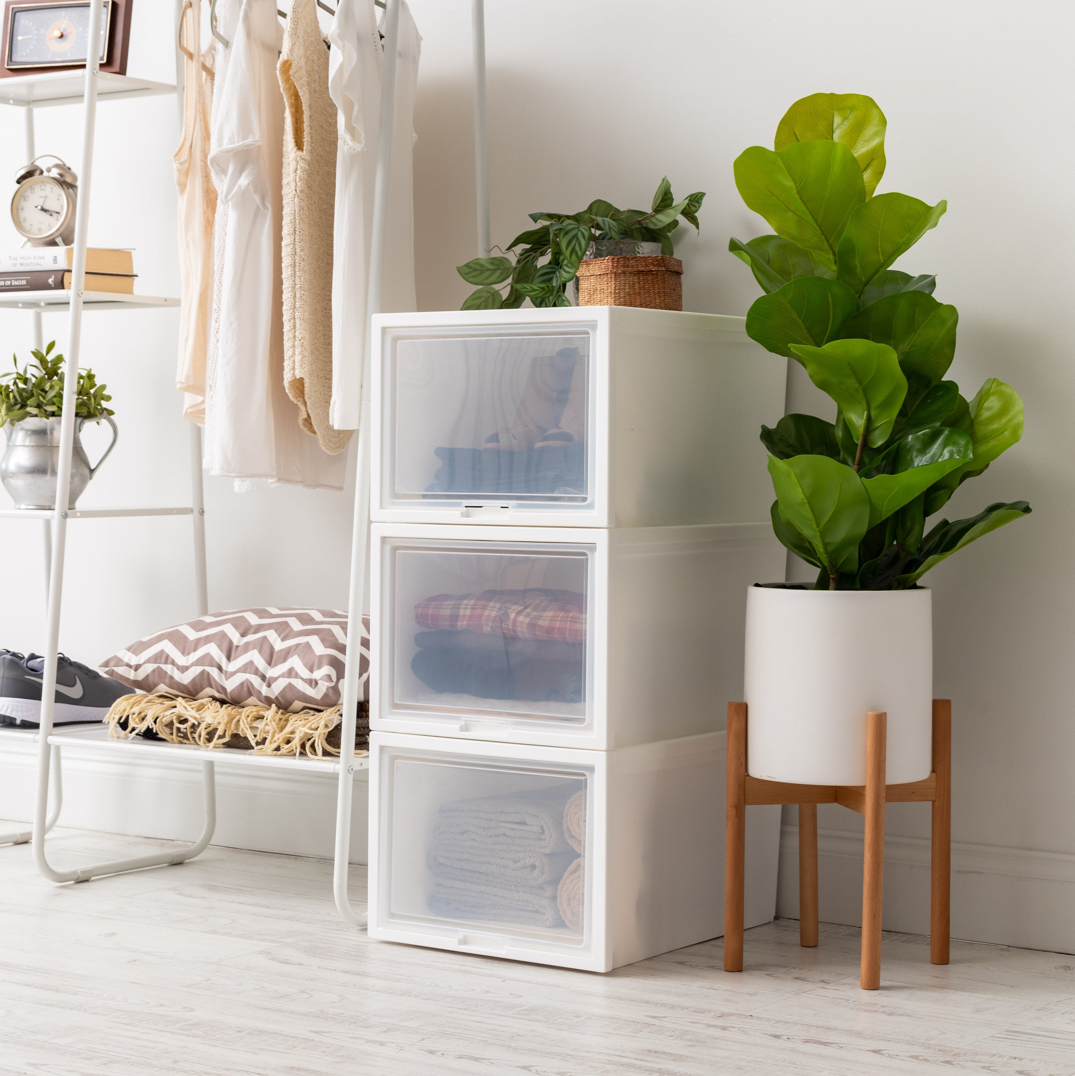 Deep Box Chest with Sliding Door, White, 3 Pack – IRIS USA
