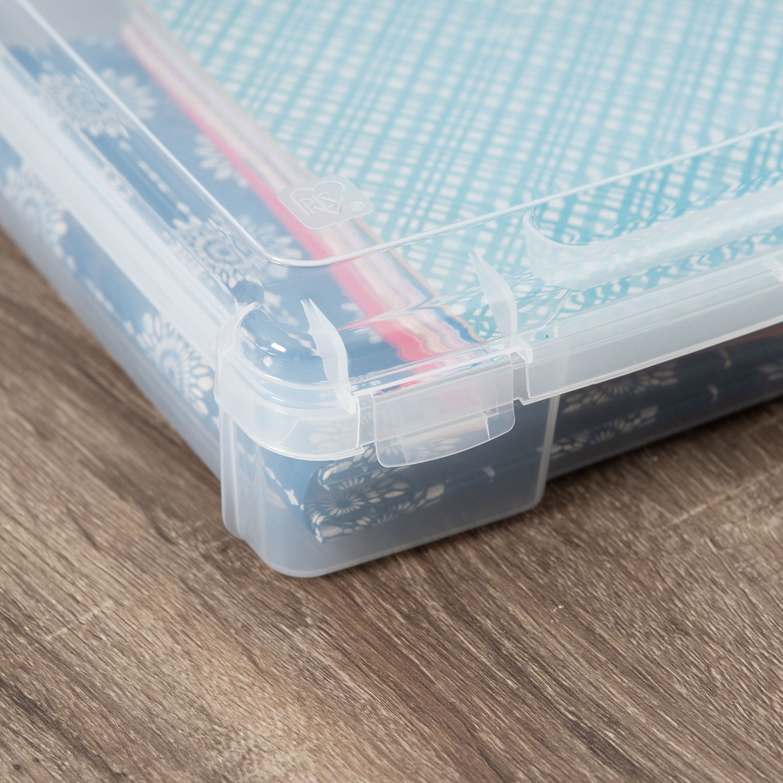 12 x 12 Clear Scrapbook Case by Simply Tidy™