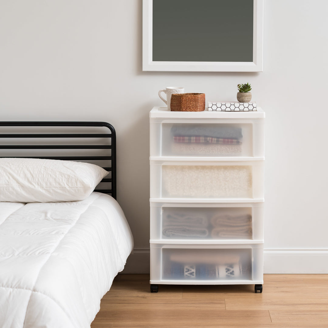 4-Drawer Wide Chest, White/Natural - IRIS USA, Inc.