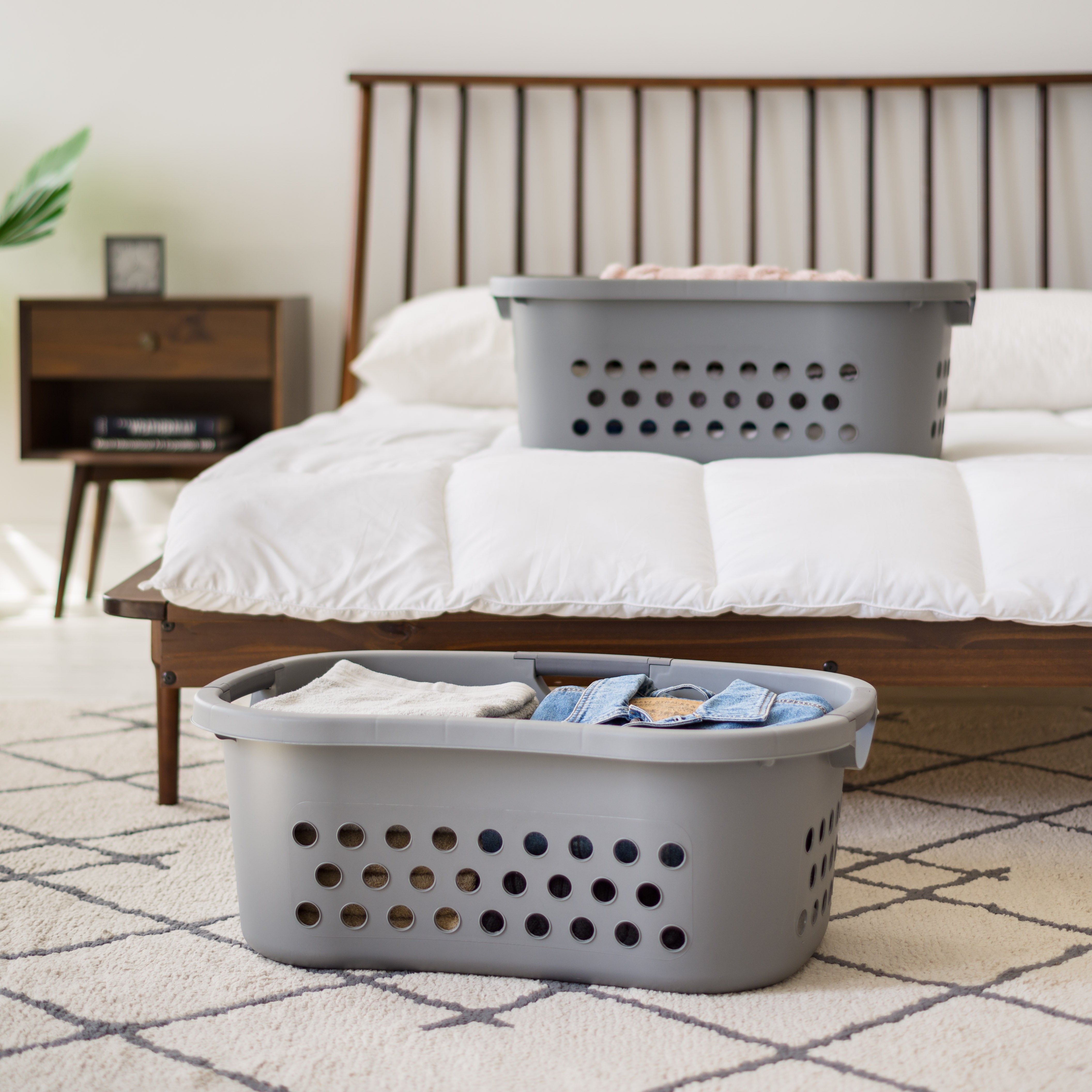 IRIS USA Hip Hamper Laundry Basket - Thumbnail 5