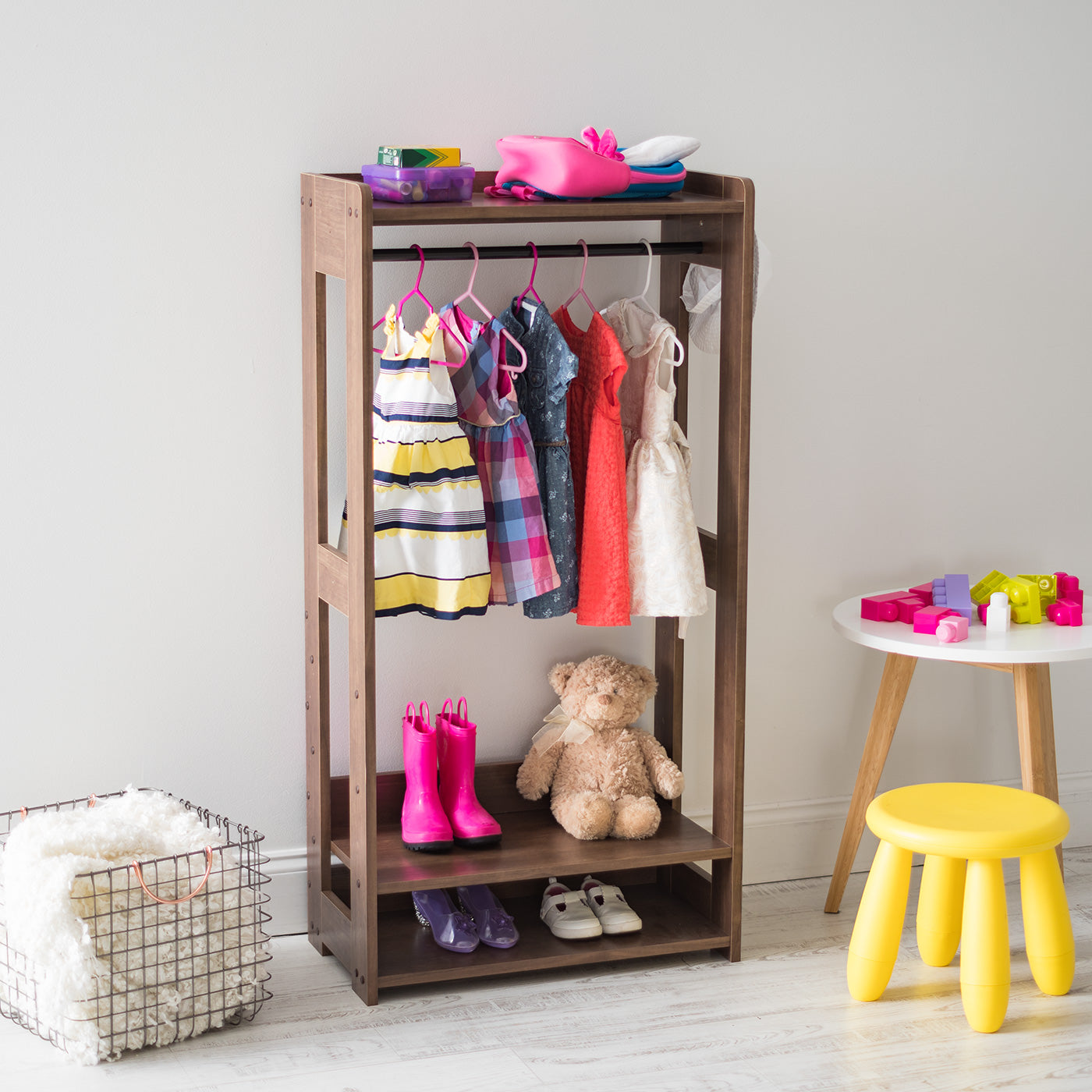 Wood Garment Rack Compact IRIS USA