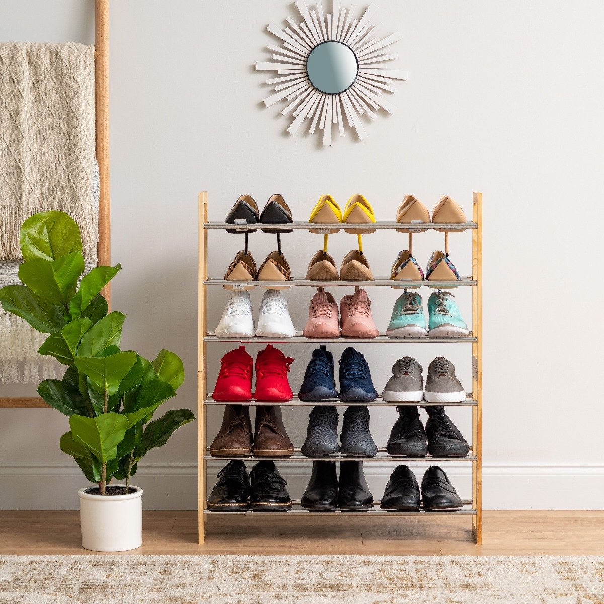 Graduated Shoe Rack Extendable Shoe Rack - 3 Tier – IRIS USA