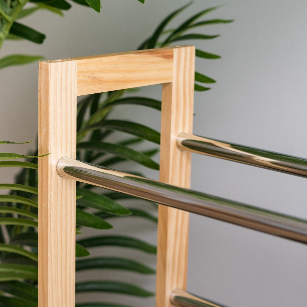 Extendable Shoe Rack - 3 Tier – IRIS USA