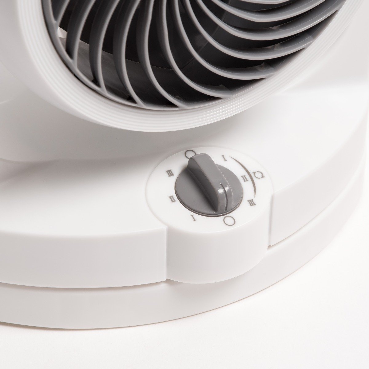 WOOZOO® Turbo Fan Medium - Horizontal Oscillation, Vertical Tilt